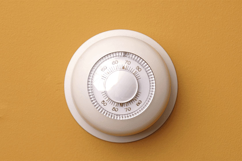 Nursery with thermometer showing ideal temperature
